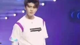 任嘉伦蓝焰最新爆料,揭秘神秘角色背后的故事  第3张