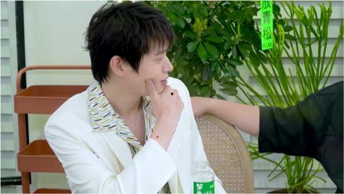 爆笑明星爆料大全最新视频,笑料连连，揭秘娱乐圈幕后趣闻