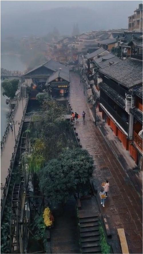 湘西州凤凰县最新爆料,揭秘神秘古寨的传奇故事  第2张